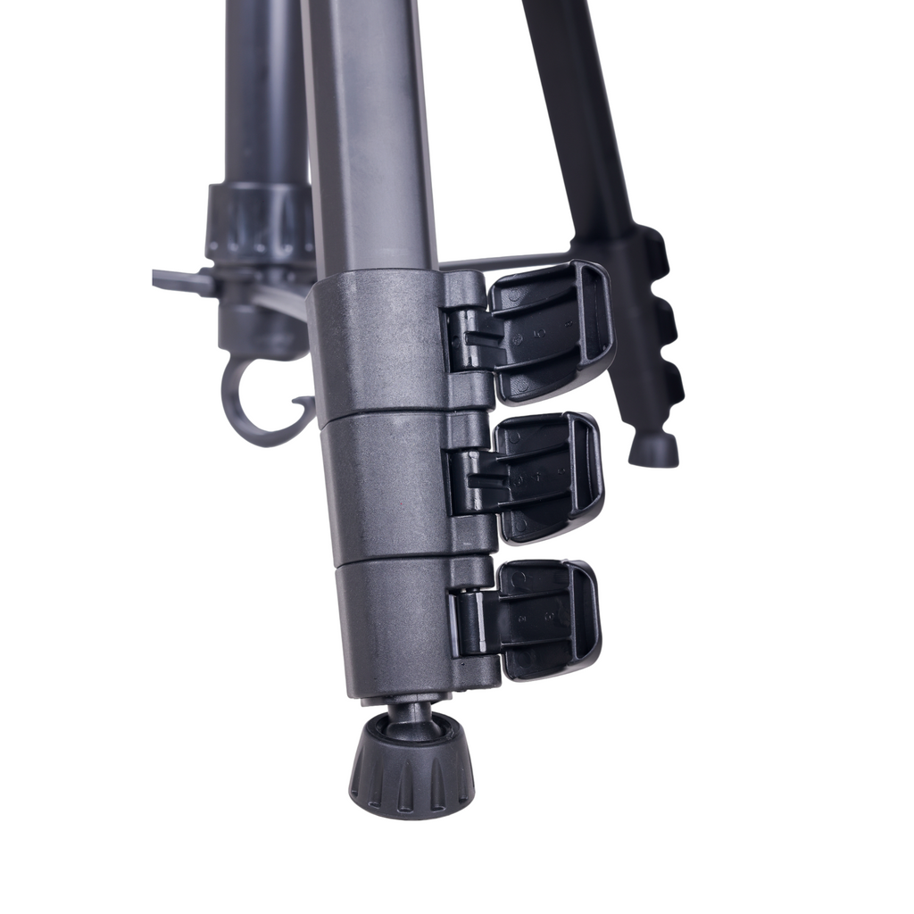 AP 899 Pro Tripod