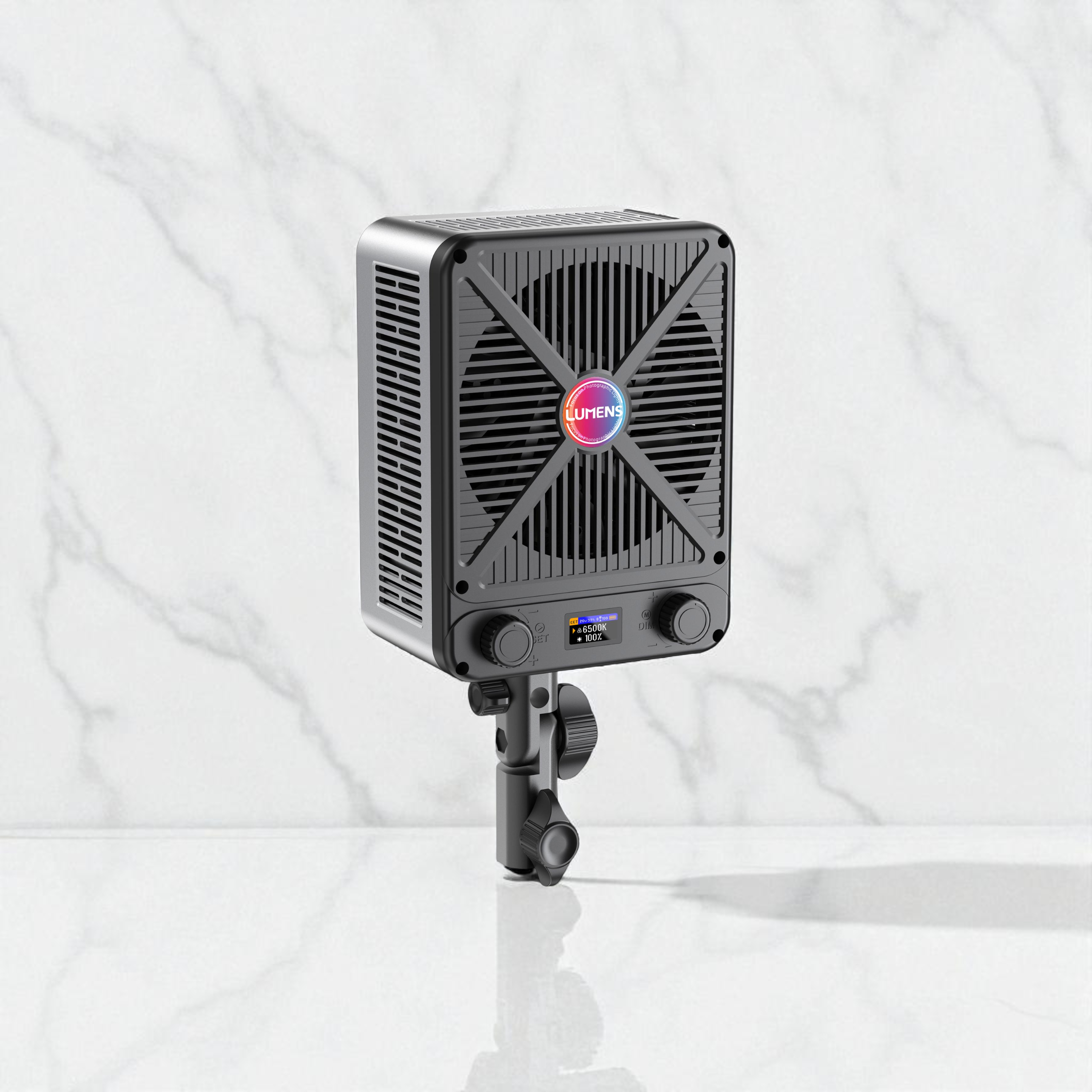 LM 600R RGB light